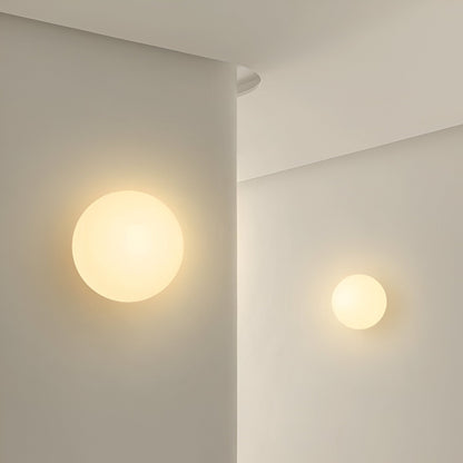 Dioscuri Minimalist Round Glass Wall Light 7
