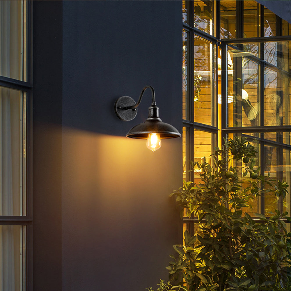 Industrial Bowl Shaped Iron Outdoor Wall Light 2