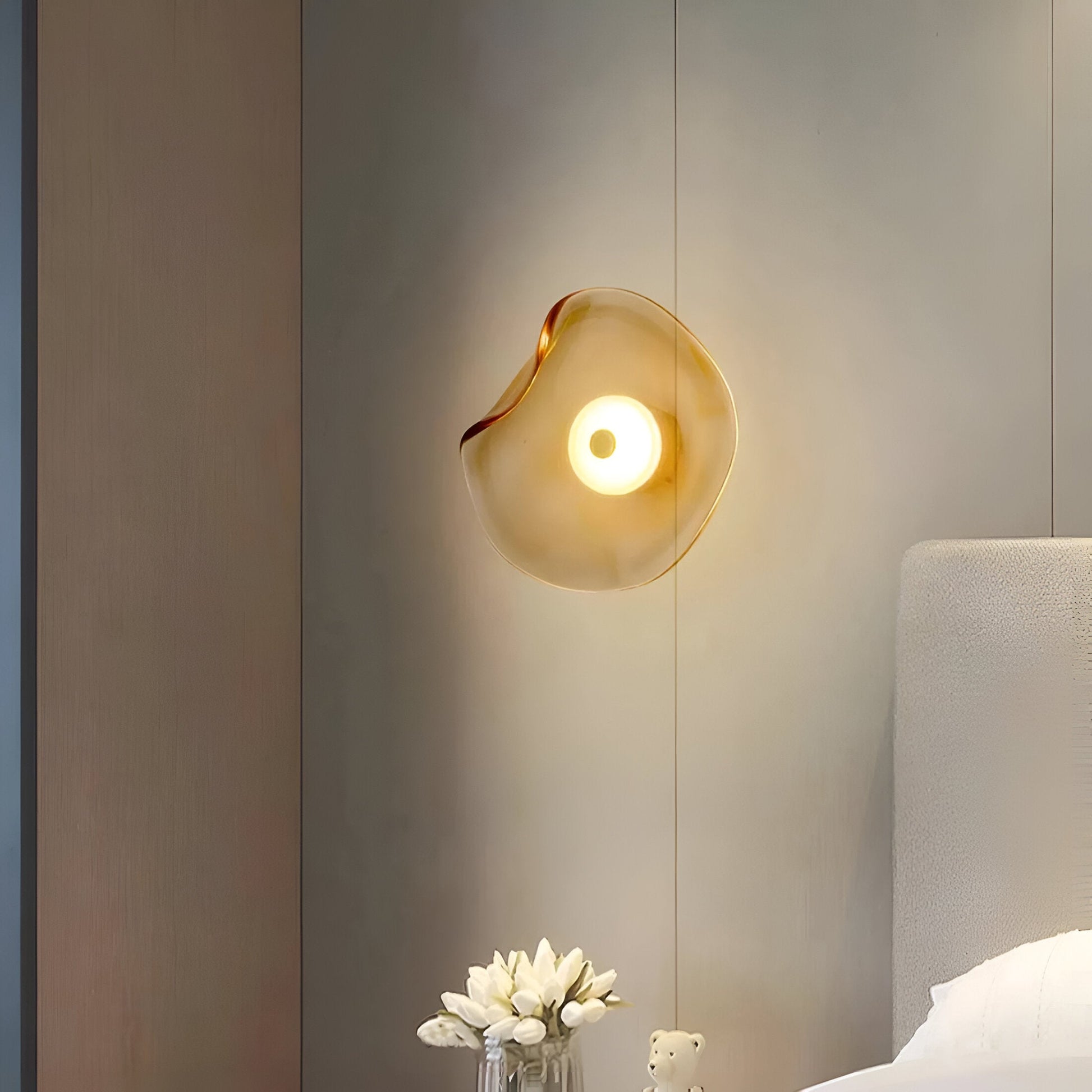 Nordic Curved Glass Japandi Style Glass LED Wall Light 2