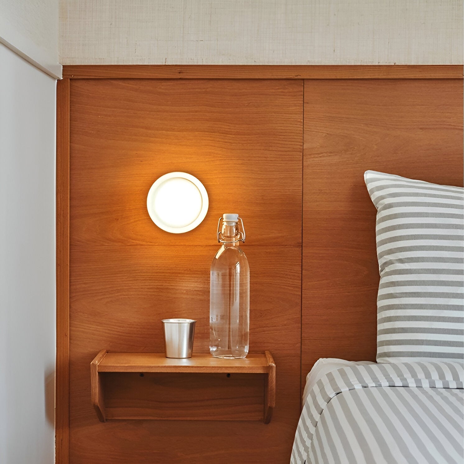 Nordic Luminous Dimple Acrylic Modern Wall Light 4